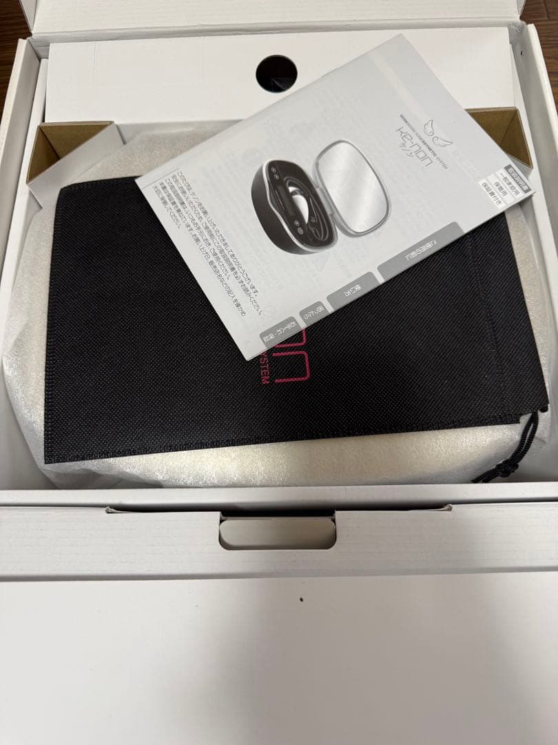 【新品未使用】KE-NON ハイセンスホームエステシステム 脱毛器+カートリッジ