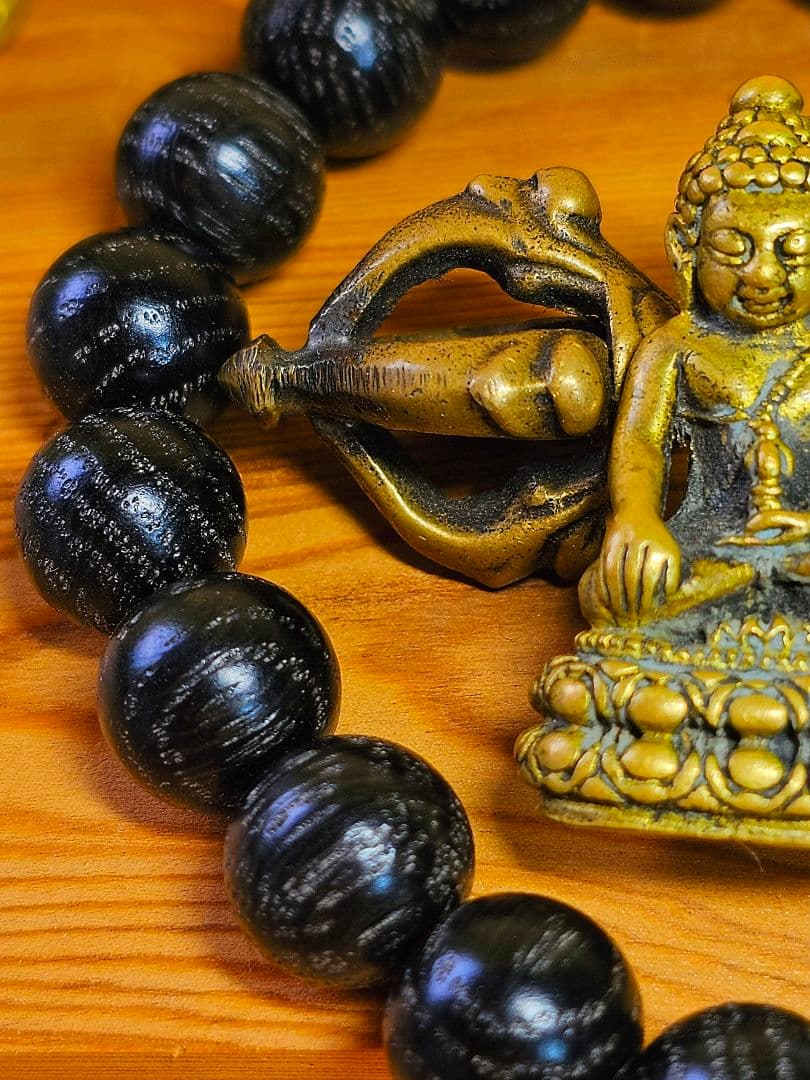 古代のパワー‼️神代栗のブレスレット 約11mm
