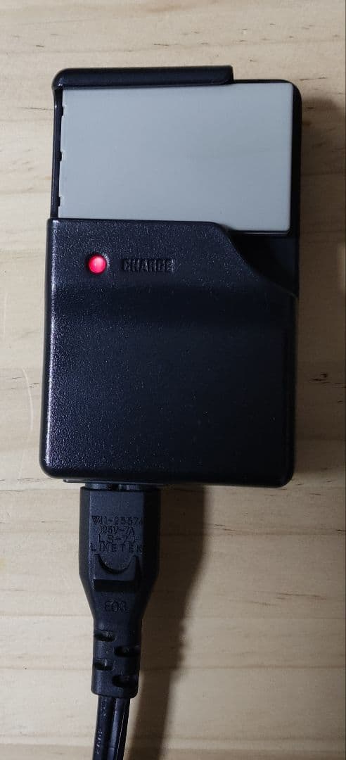 デジタルカメラ Konica Digital Revio KD-500Z