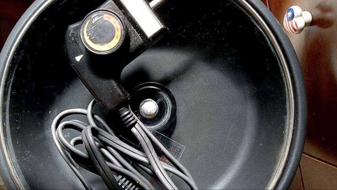 激安。深底電気グリル鍋！
