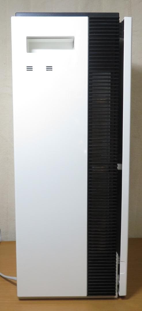 美品　Panasonic　ジアイーノ　次亜塩素酸空間除菌脱臭機　F-MVB11