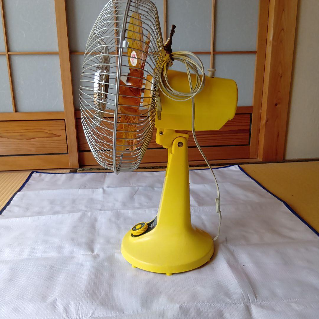 TOSHIBA レトロ家庭用扇風機 イエロー