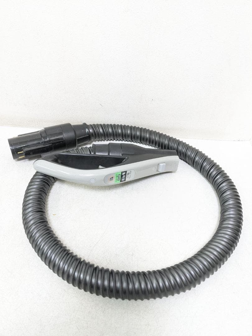 TOSHIBA CV-PW300 紙パック式掃除機 2013年製