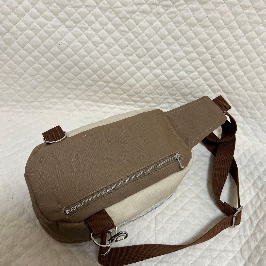 ミナペルホネン　ハンドメイド　BOXタイプボディバッグ ボヌールmixベージュ