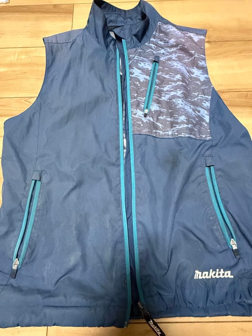 マキタ 空調服ベスト（L）2枚　バッテリー・ファン・マキタバッテリー用ホルダー