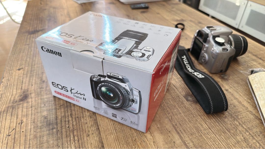 Canon EOS Kiss Digital N レンズキット 元箱 バッテリ付