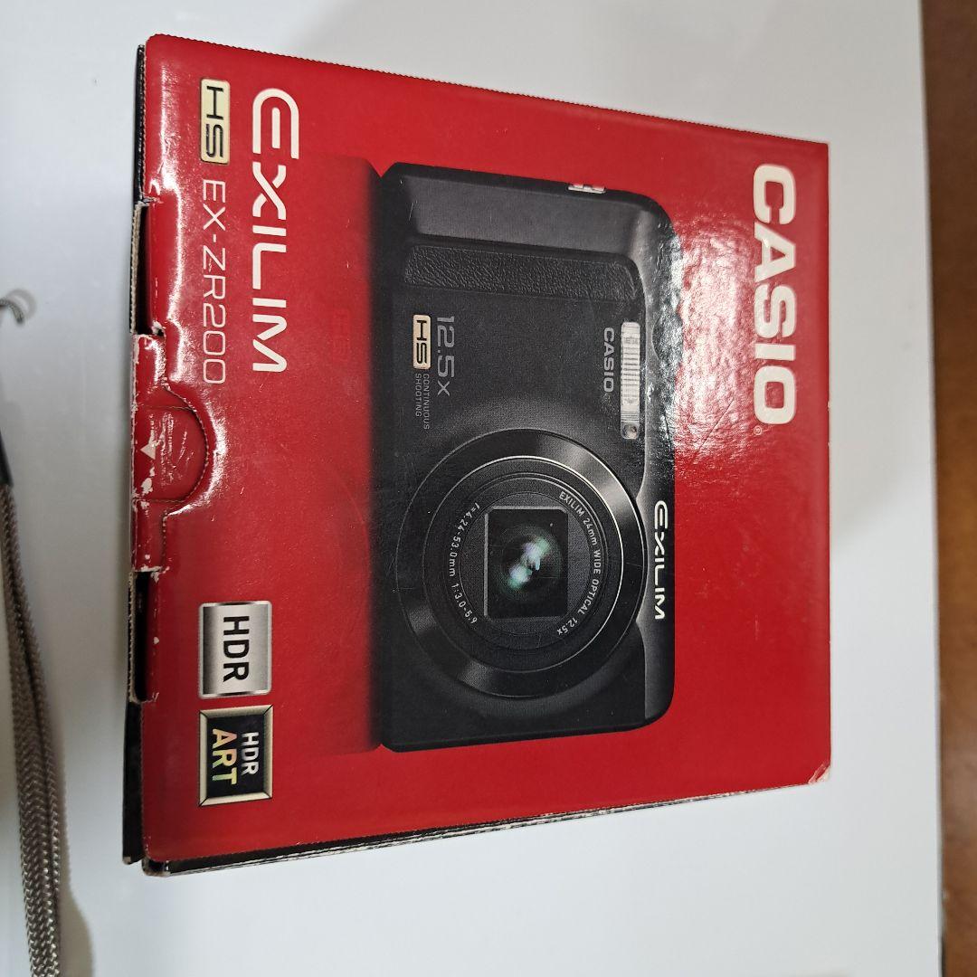 CASIO EXILIM EX-ZR200 デジタルカメラ　動作確認済　付属品揃