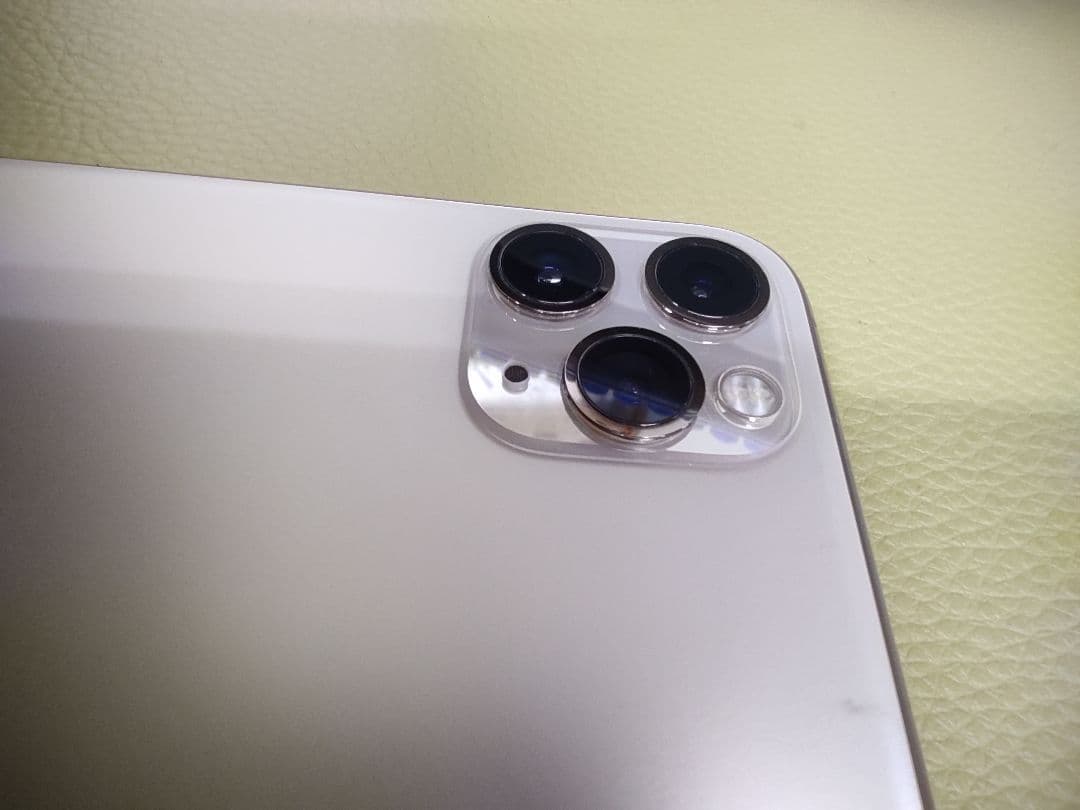 Apple iPhone 11 ProMaxゴールド 256GB 美品