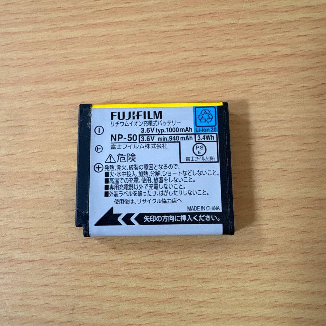 FUJIFILM F600EXR コンパクトデジタルカメラ