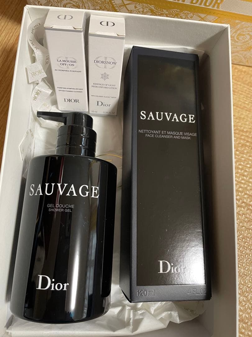 ディオール　ソヴァージュギフトセット