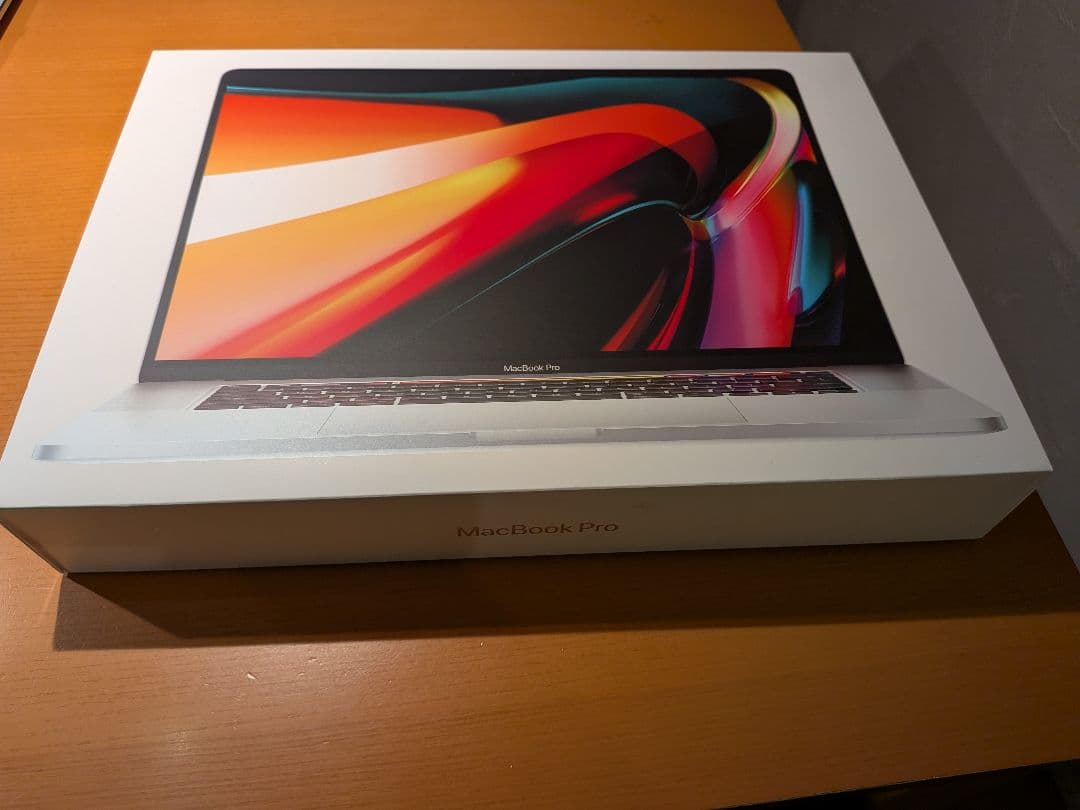 充放電106 MacBook Pro 2019 16インチ 256GB