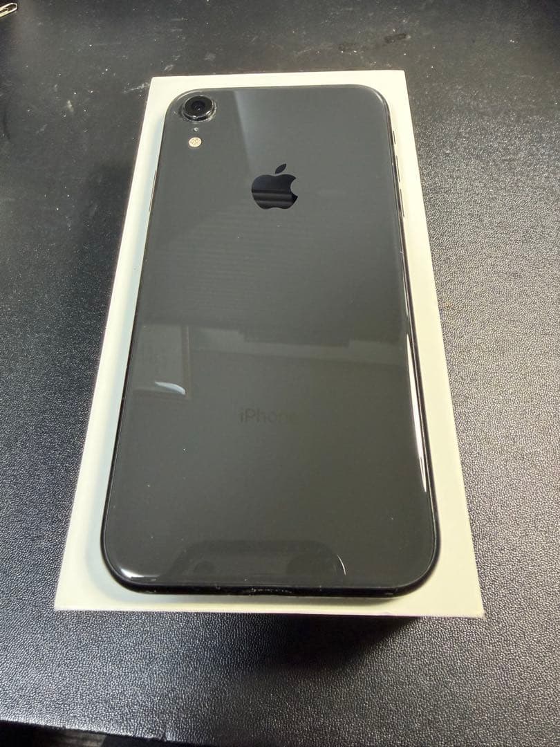 iPhone XR Black 64GB SIMフリー 本体　バッテリー90%