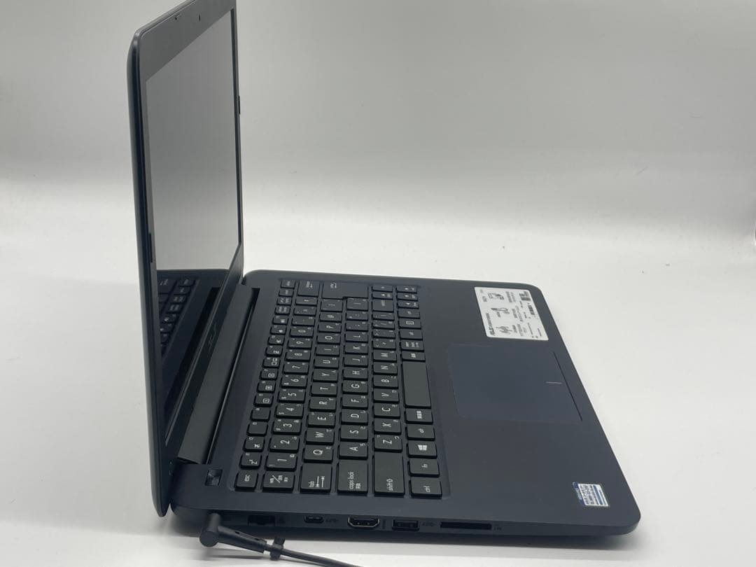 SSD搭載 Windows11 ASUS ノートパソコン Office搭載