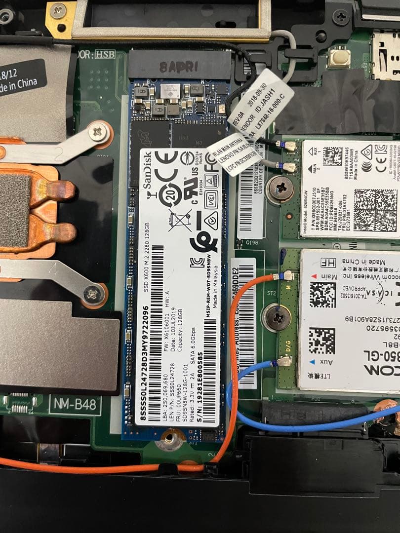 【ジャンク】起動不可 Lenovo thinkpad x1carbon Gen6