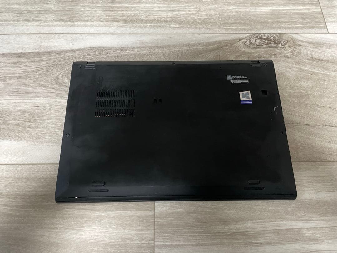 【ジャンク】起動不可 Lenovo thinkpad x1carbon Gen6