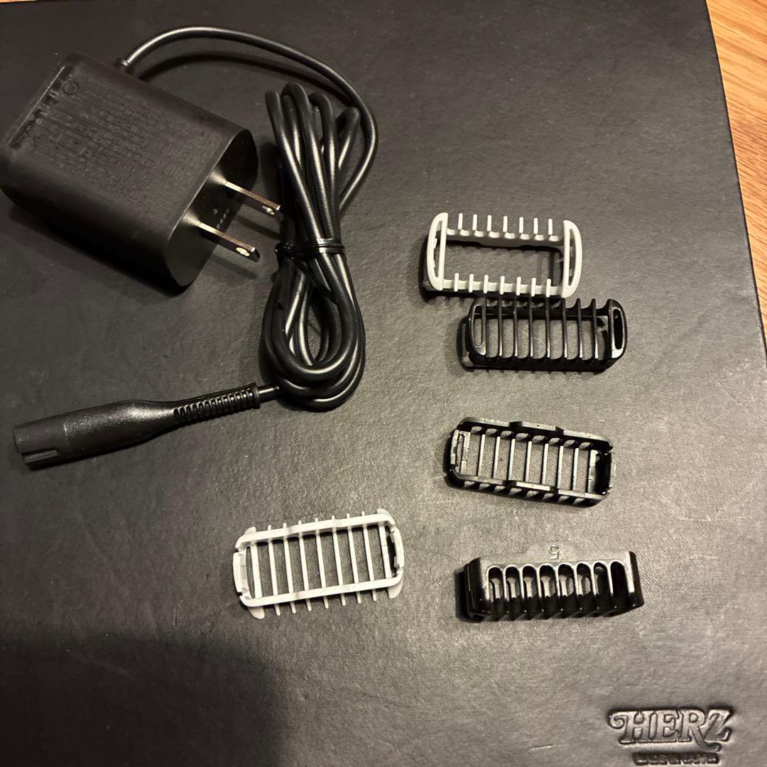 XT5000 ブラウン　ボディーシェイバー　BRAUN