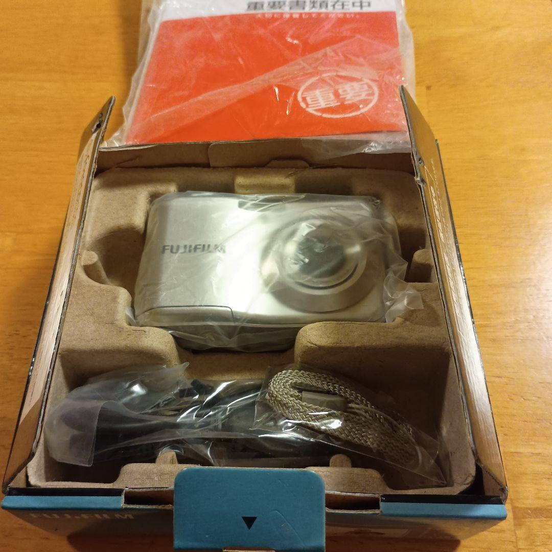 FUJIFILM FINEPIX AV210 デジタルカメラ