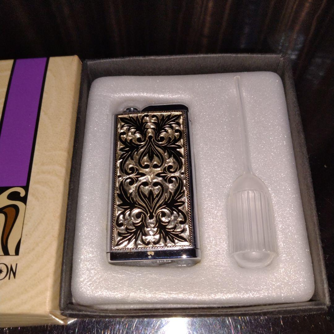 昭和レトロ　レア物　NACON 彫銀デザイン未使用保管品　高級品質　アトマイザー