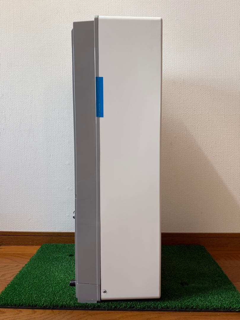 美品　Haier ハイアール　窓用エアコン　窓枠付き　JA-18T 工事不要