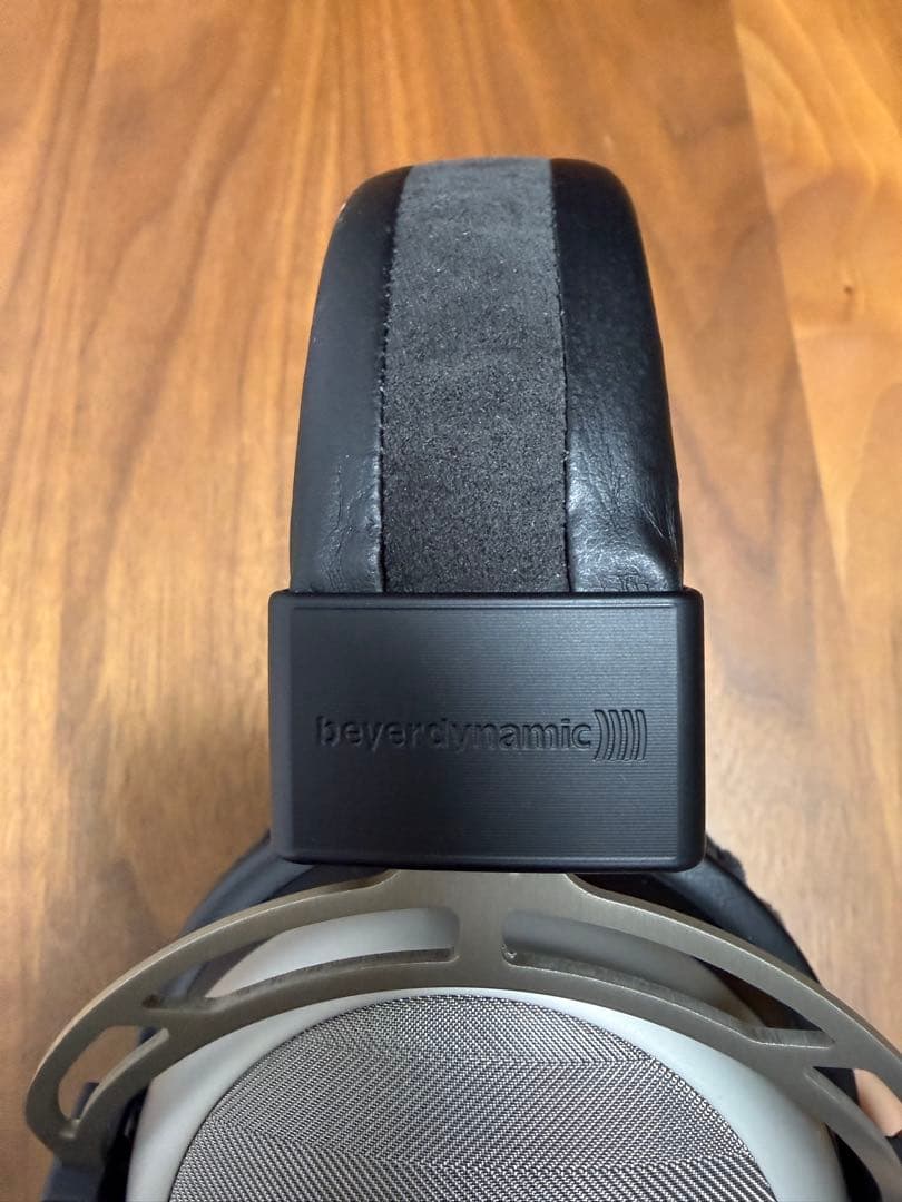 beyerdynamic T1 2nd Generation 純正新品パッド付き