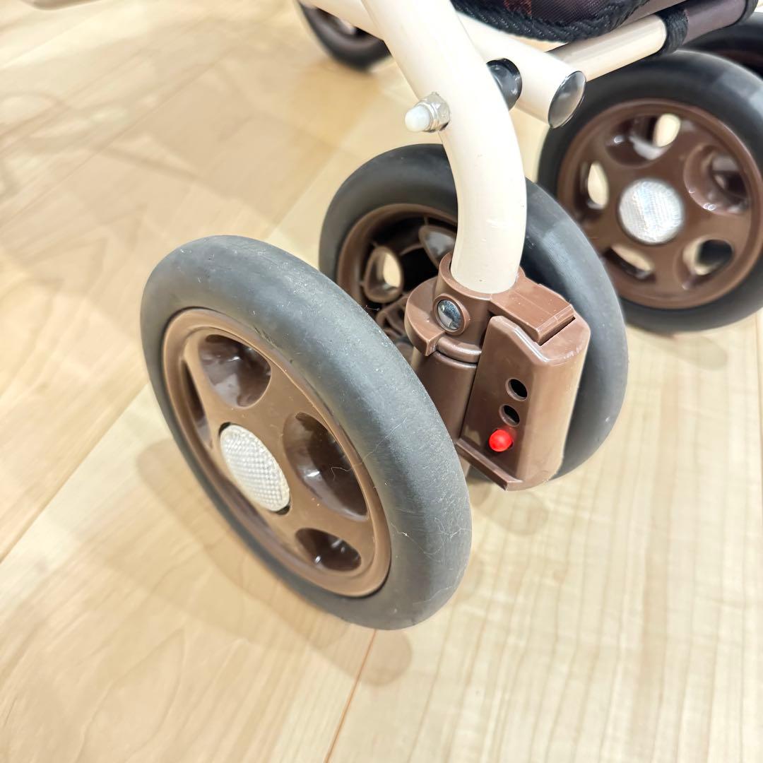 【美品】　TacaoF テイコブ　シルバーカー　ルミド SIMD02 歩行器