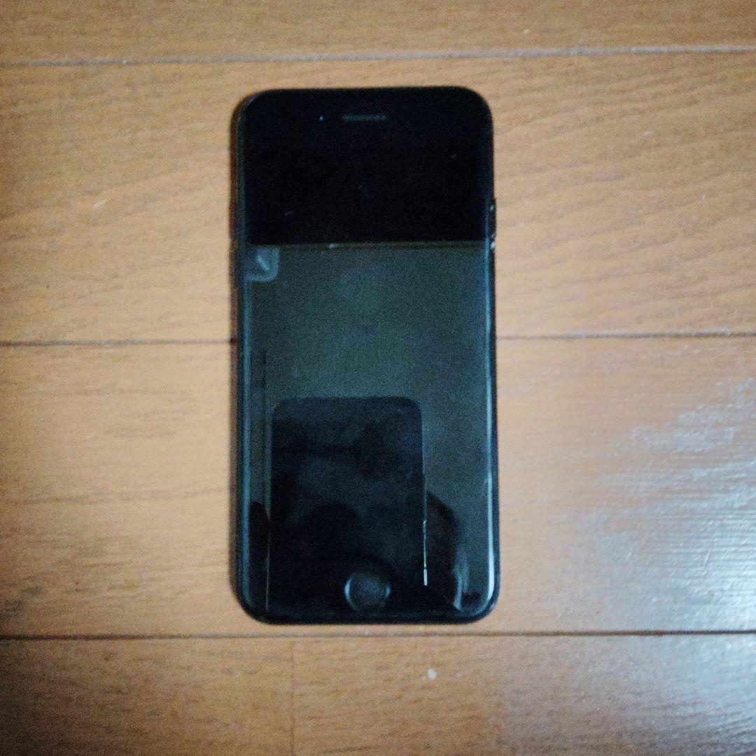 iPhone SE (第3世代) ブラック 本体