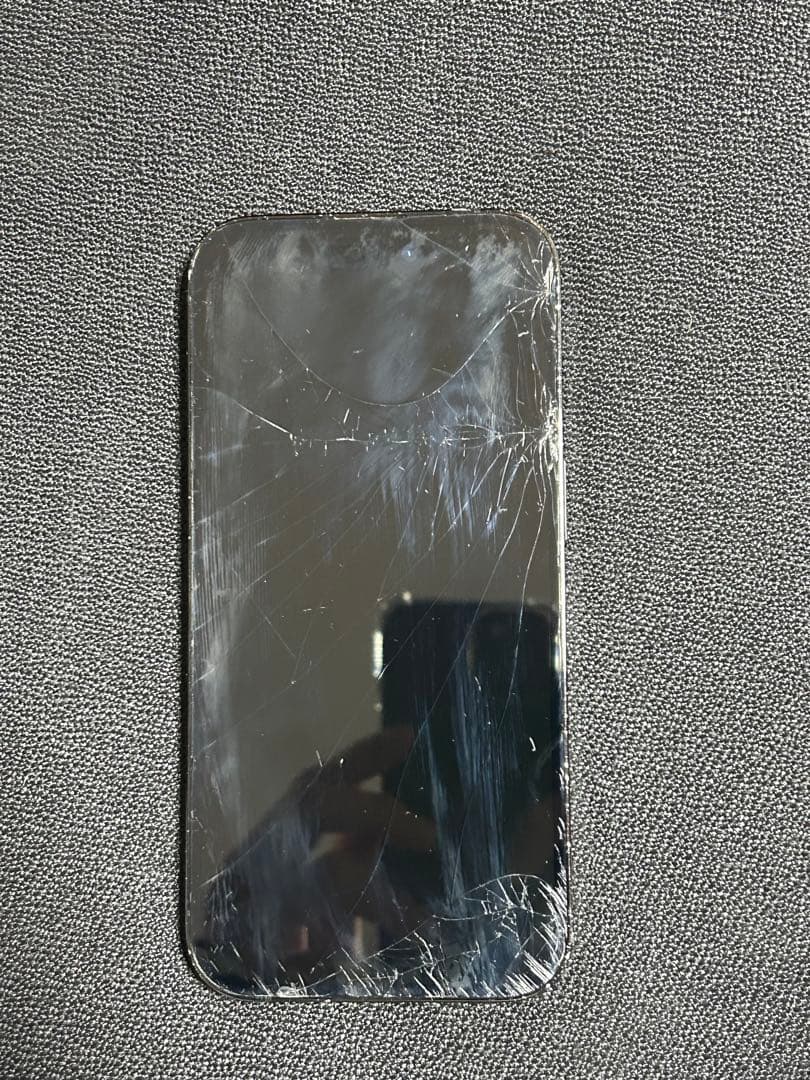 Apple iPhone 14 Pro スペースグレー 本体 128GB