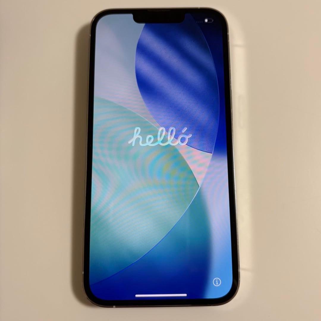 iPhone13pro 256GB シルバー　バッテリー容量100%