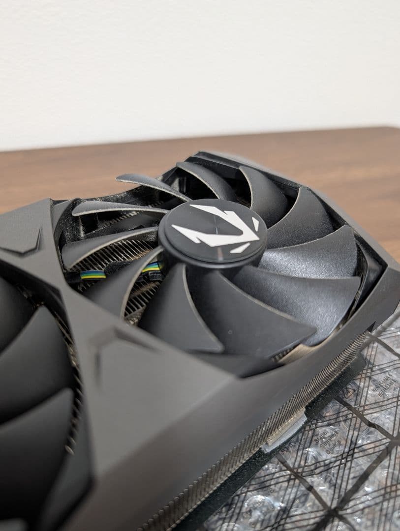 グラフィックボード・グラボ・ビデオカード ZOTAC GeForce RTX 3070 Ti Trinity OC