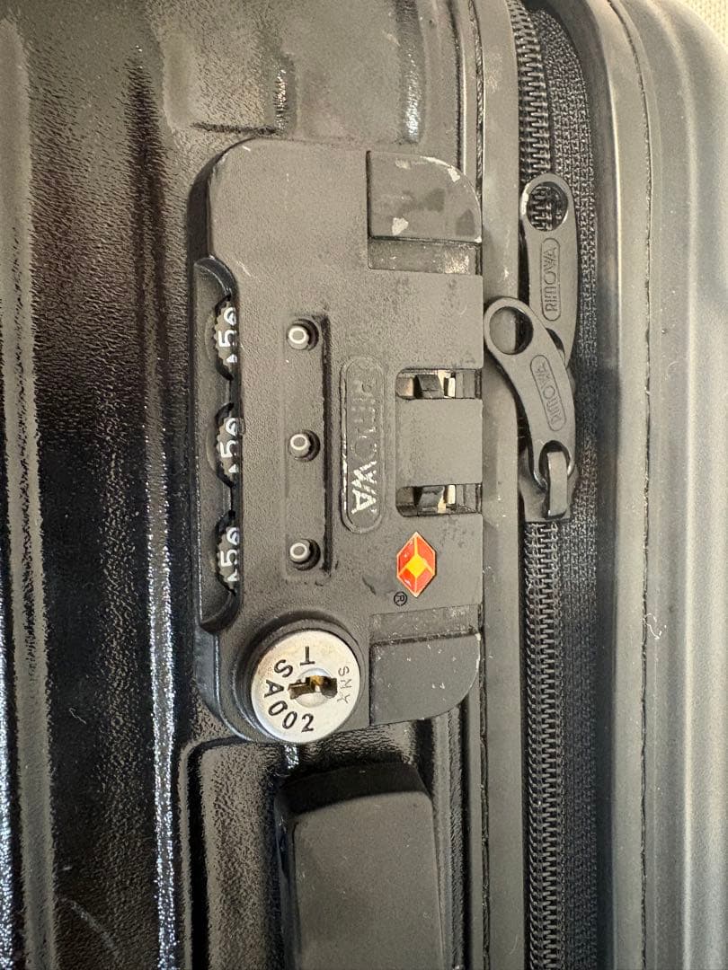 【機内持込】 RIMOWA リモワ サルサ 2輪 キャリーケース 廃盤