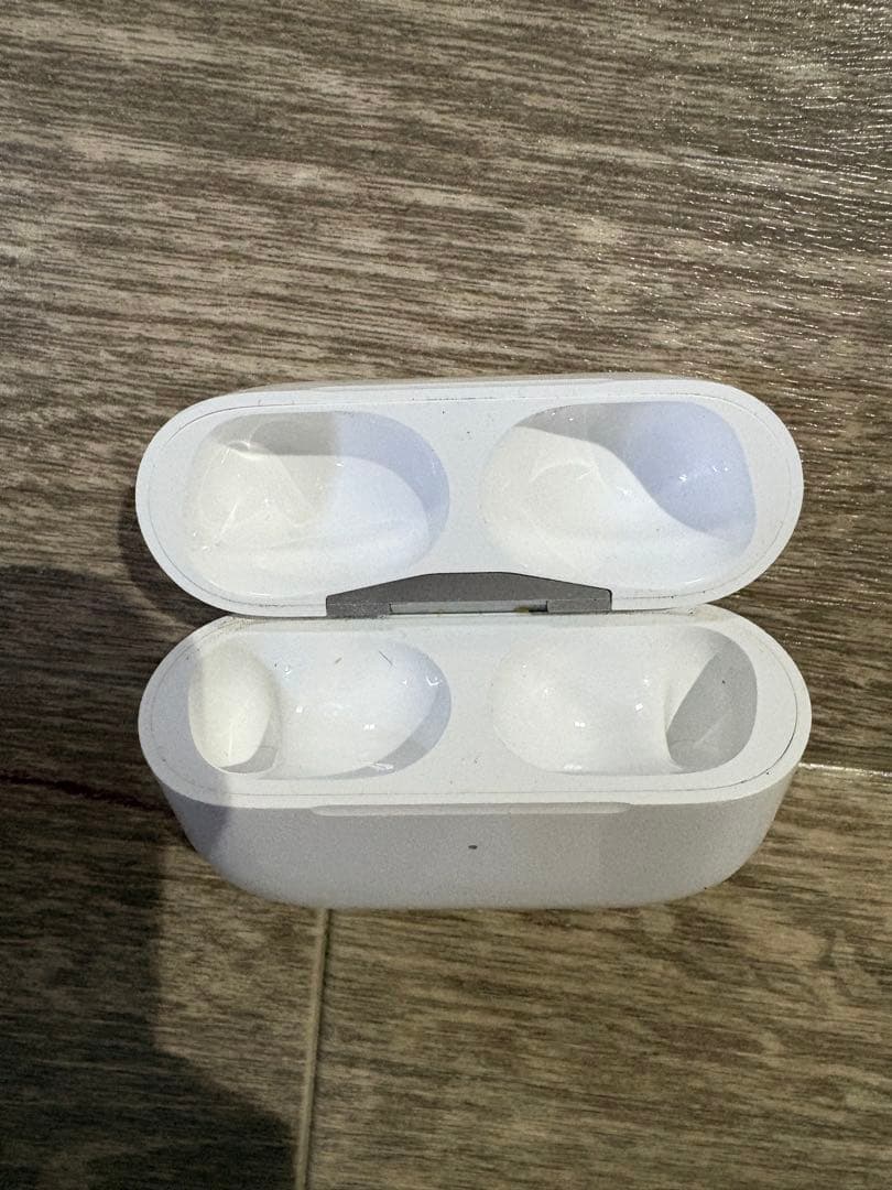 AirPods Pro2 本体 片耳 充電ケース付き ホワイト
