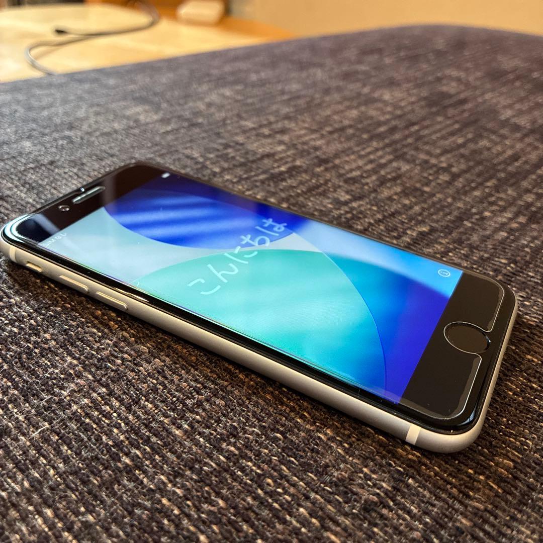 iPhone SE 第2世代　128G ホワイト SIMフリー　本体