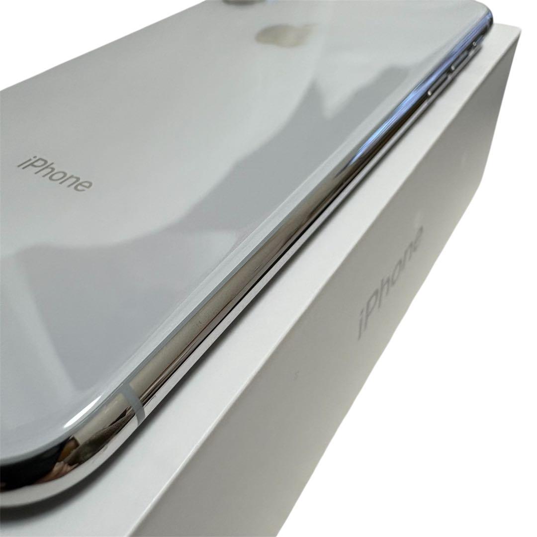 iPhoneXS 64GB シルバー SIMフリー
