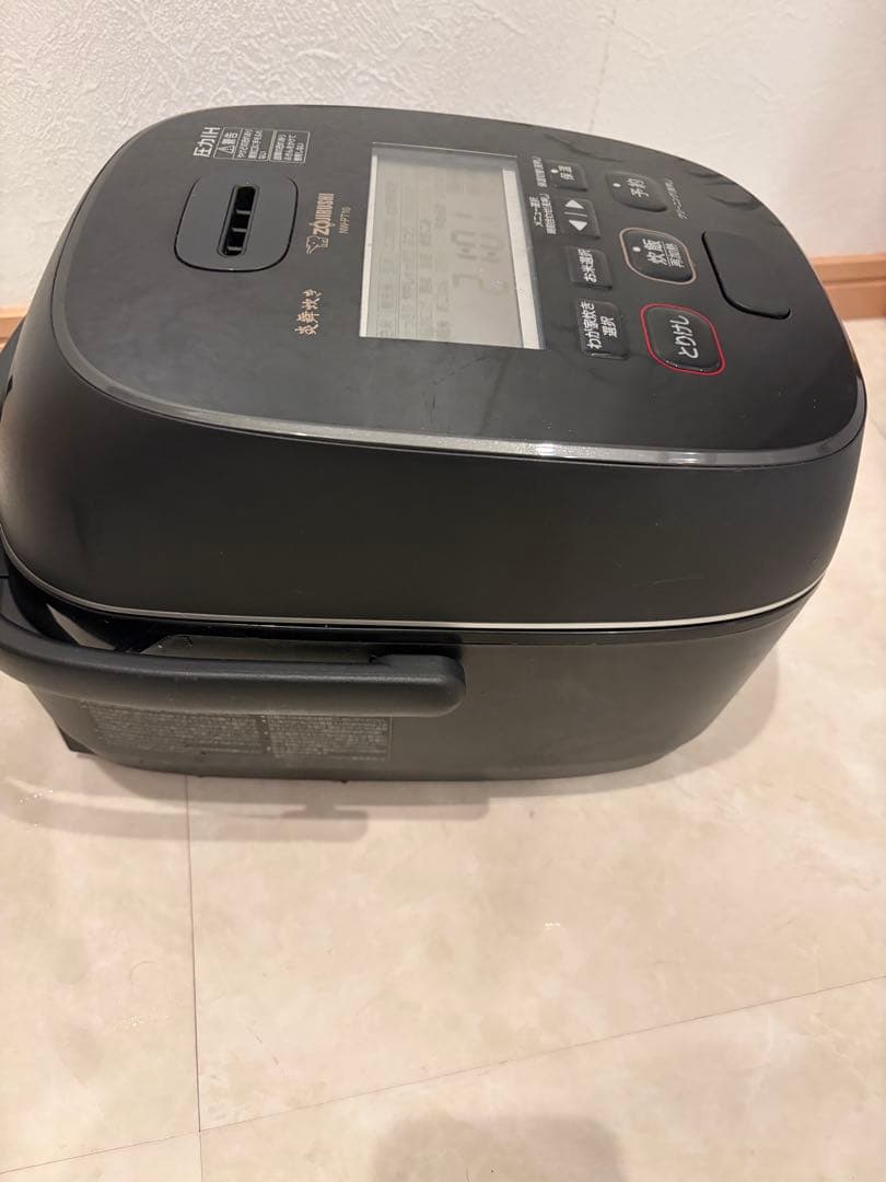 Zojirushi 炊飯器 5.5合 炎舞炊き 濃墨 NW-PT10