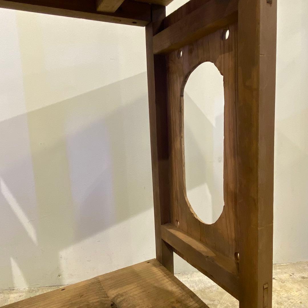 淡い木味の二段展示台 棚 飾り台 古道具