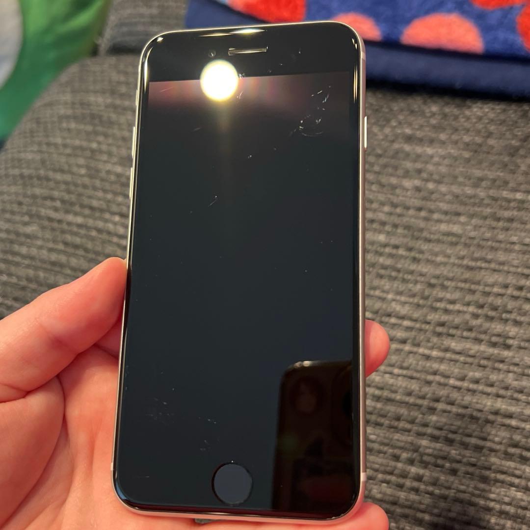 iPhoneSE 本体のみ