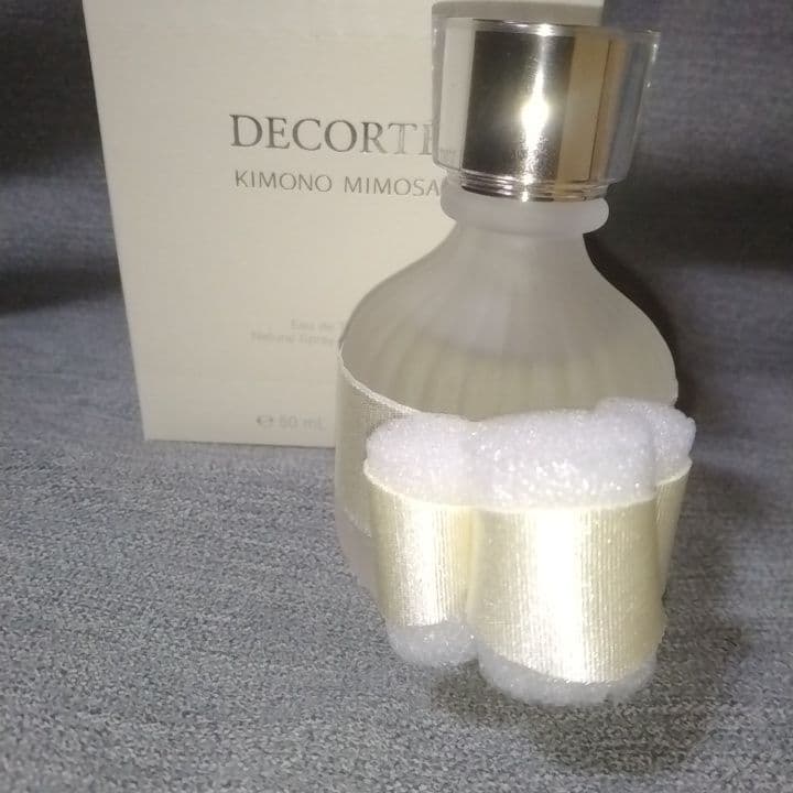 コスメデコルテ　オードトワレ　キモノ　ミモザ　50ml　限定品　新品未使用