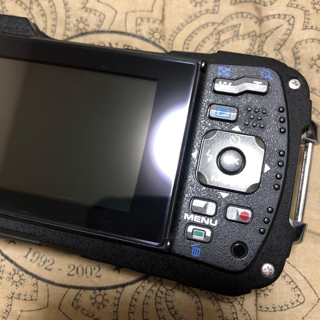 完品 RICOH WG-30 防水 防塵 耐衝撃 デジカメ コンデジ 美品