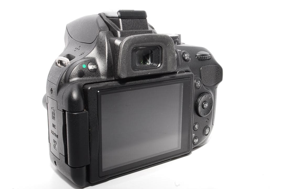 ありあり✨新品級 使用回数極少✨Nikon D5200 ダブルレンズ