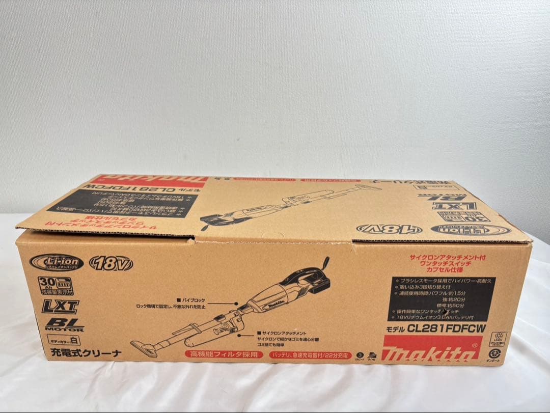未使用 マキタ CL281FDFCW充電式クリーナー