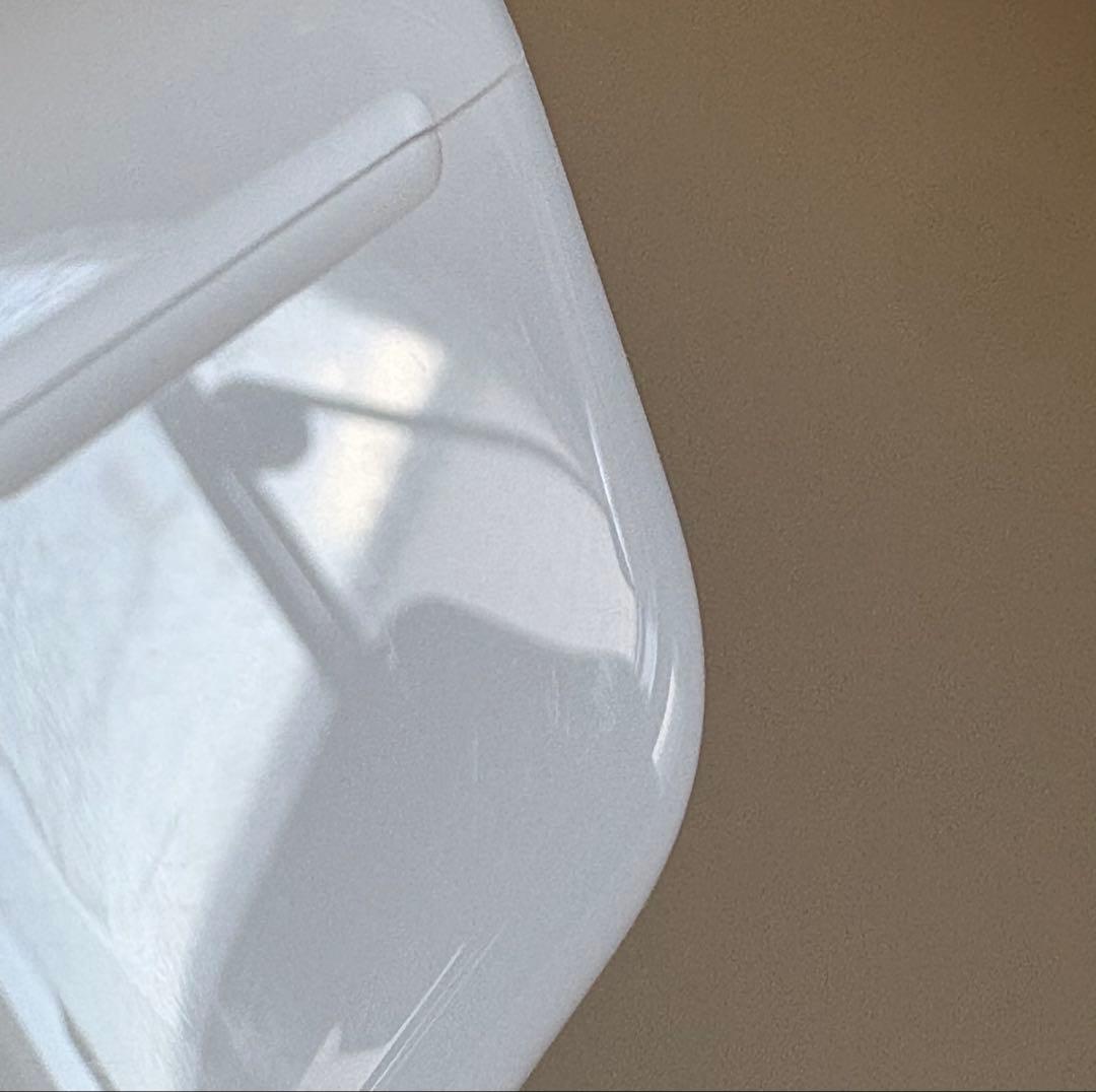 AirPods 第4世代 ANC 箱あり 美品 ケースに薄スレ