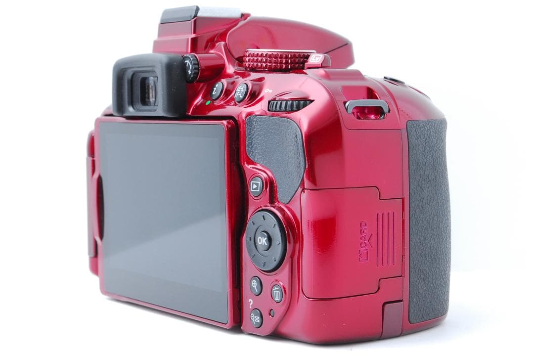 【箱付き・新品級ショット数】Nikon D5300　WiFi　スマホ転送　レッド
