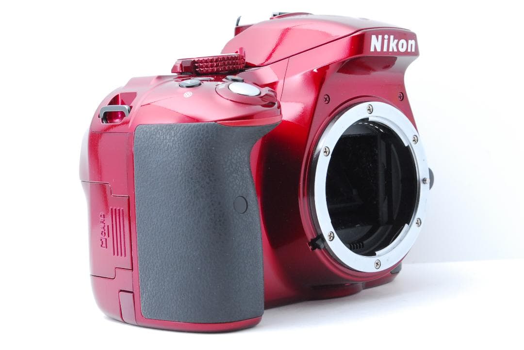 【箱付き・新品級ショット数】Nikon D5300　WiFi　スマホ転送　レッド