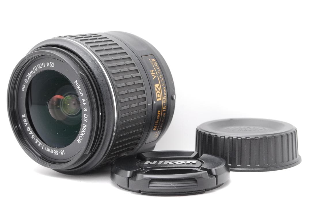 【箱付き・新品級ショット数】Nikon D5300　WiFi　スマホ転送　レッド