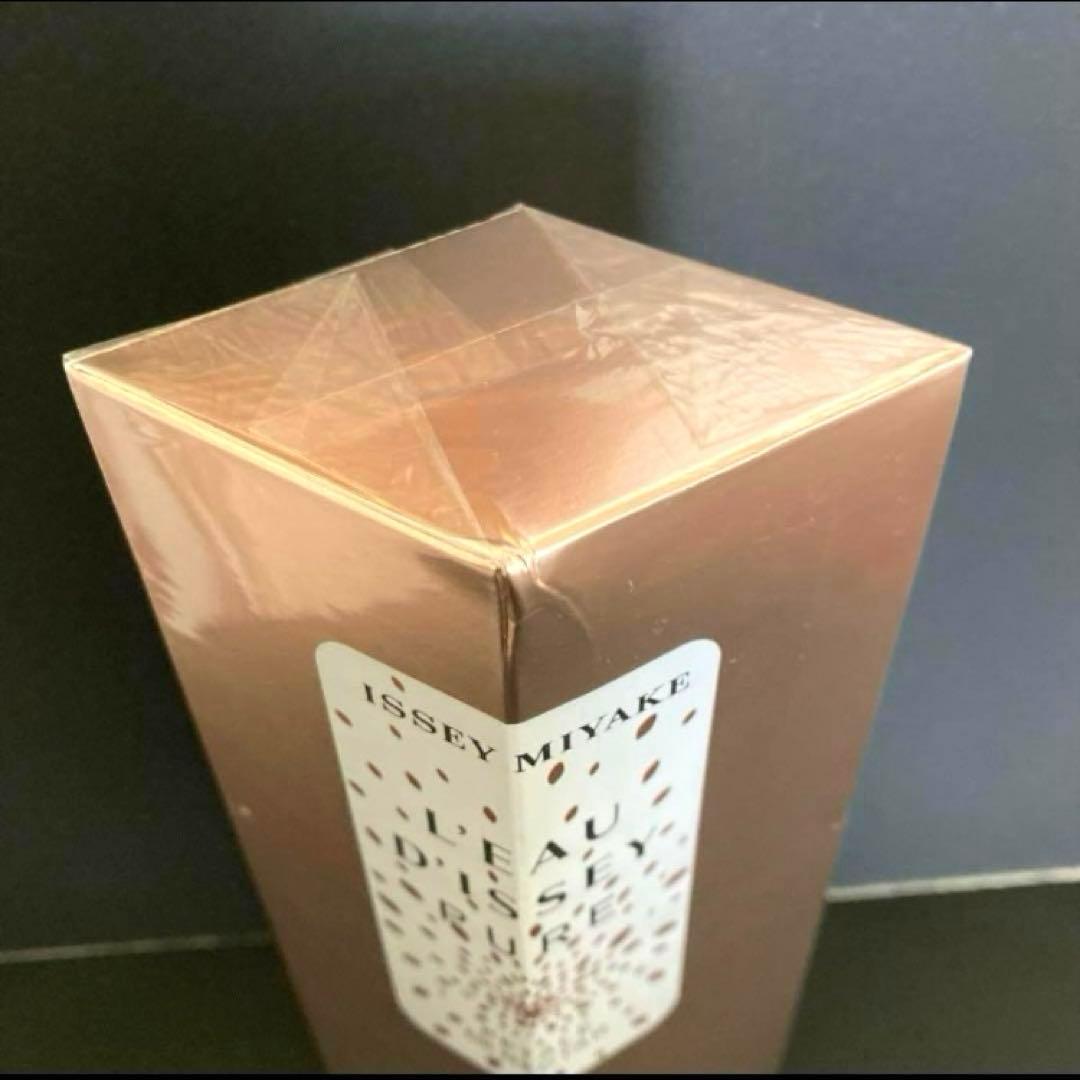 ISSEY MIYAKE ロード イッセイ　ピュア ペダル ド ネクター　ODT