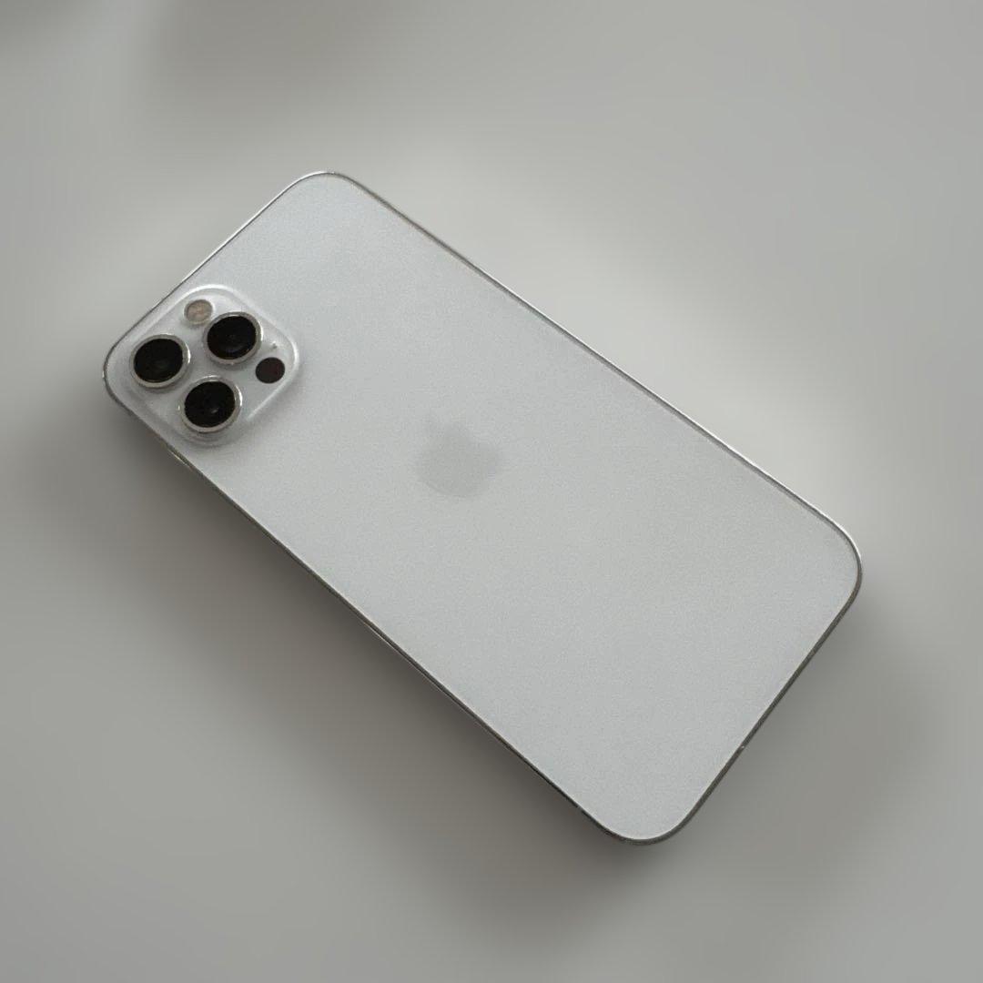 iPhone 12 pro 256GB シルバー　SIMフリー