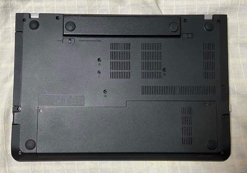 動作品！Lenovo ThinkPad P40 Yoga(20GQ-CT01WW