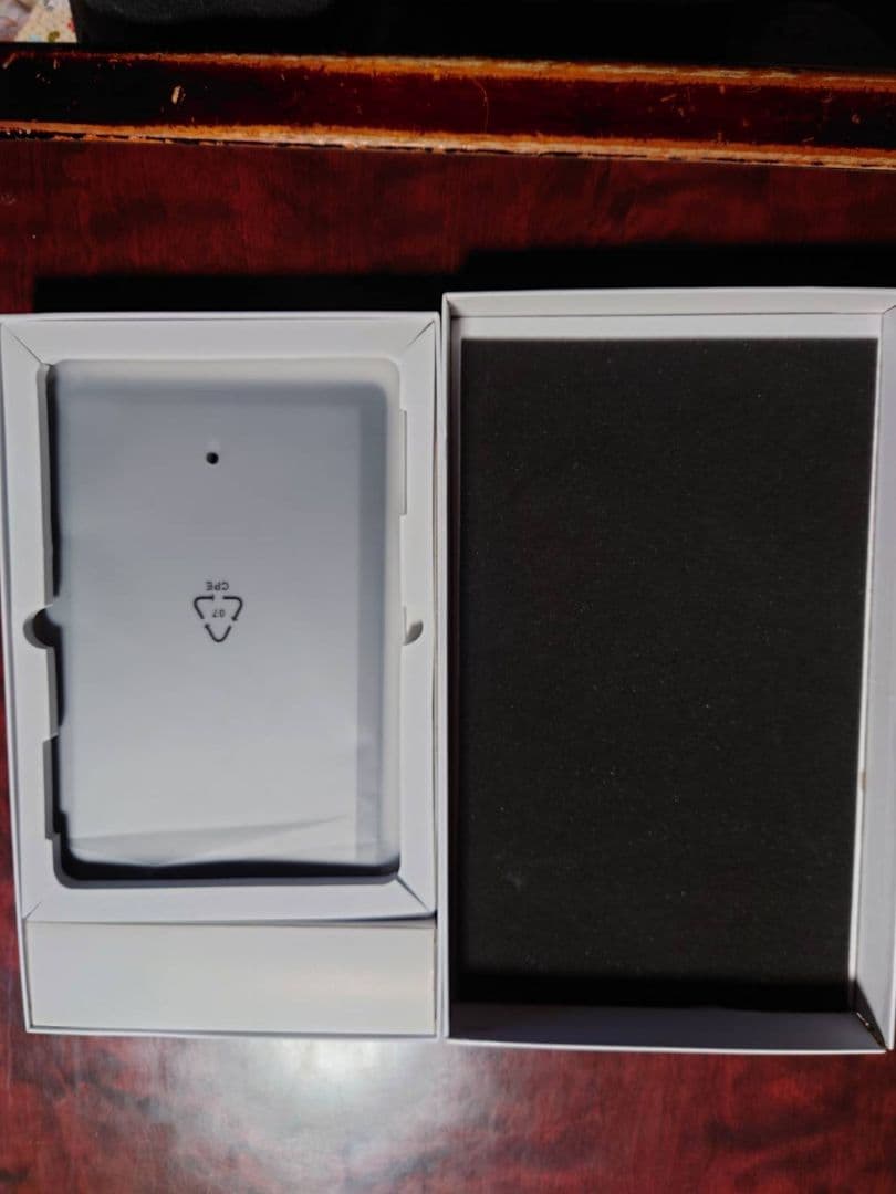 bmax i10 plus 中古品 ケース付き