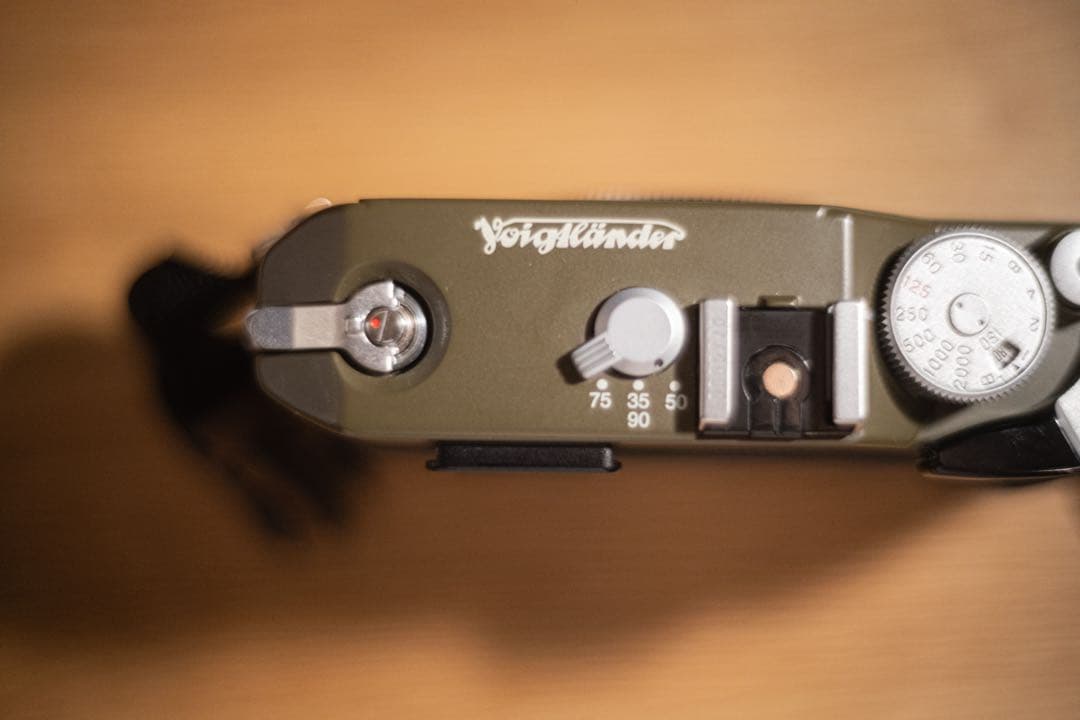 VoigtlanderフォクトレンダーBESSA R2 オリーブ