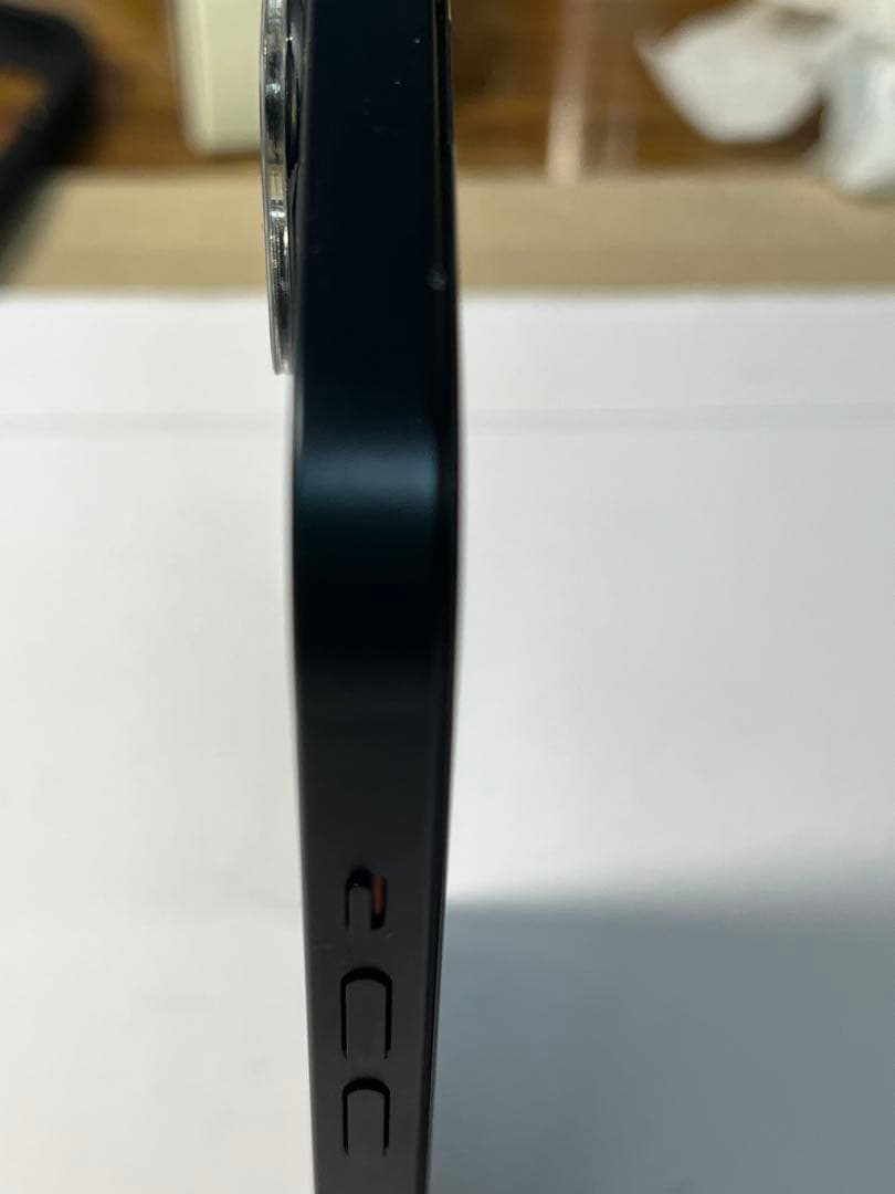 iPhone13 バッテリー１００%